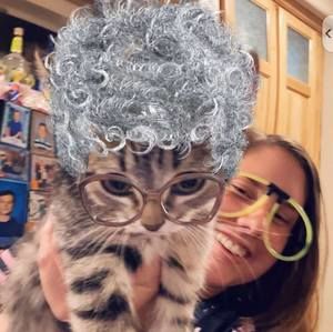 Meet your Posher, Jennylou